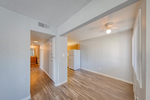 Floor plan for 2 beds, 2 baths, 1100 sqft